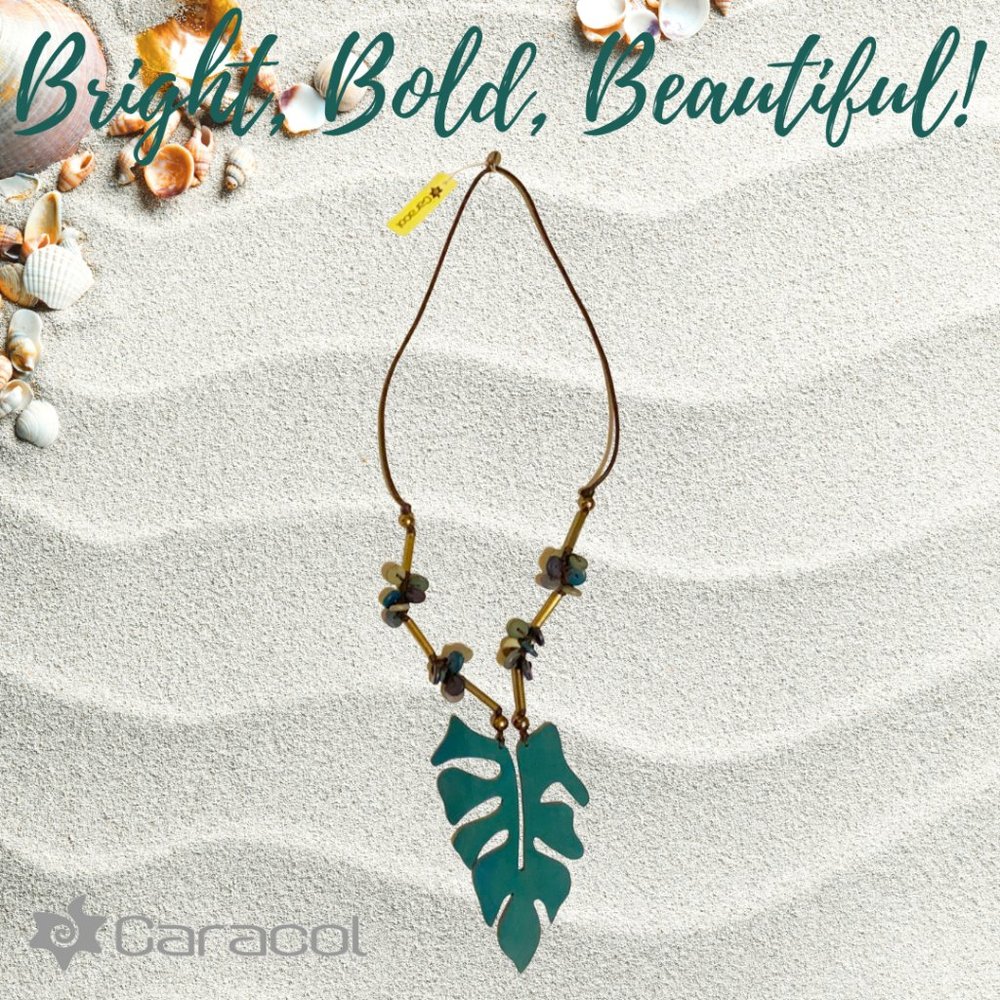 Caracol Wooden Leaf Necklace